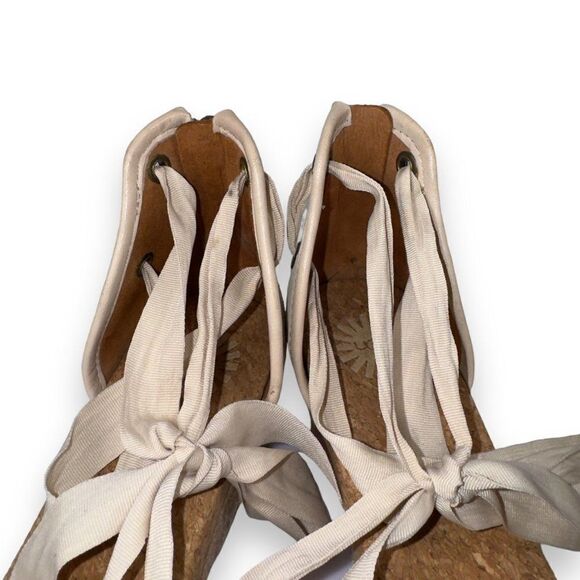 UGG Australia Amell Open Toe Canvas Lace-up Wedge Cream 1014955 Women's 7 - Picture 10 of 10